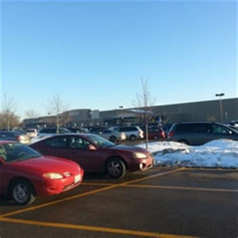 Walmart johnsburg il - Walmart Johnsburg. McHenry, IL 60051. Stocking 1 Team Associate ($15/hr). General Merchandise, Grocery, Frozen/Dairy and Meat/Produce truck unloads. Lifting up to 50 …